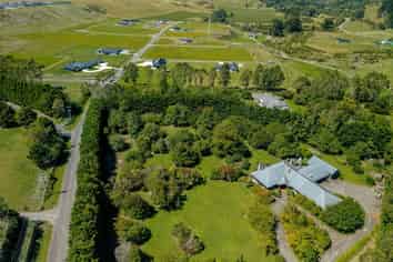 196 Valley Views, Turitea