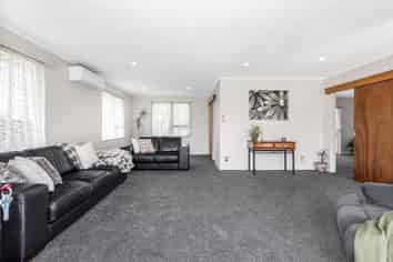 1 Ashton Fitchett Drive, Brooklyn