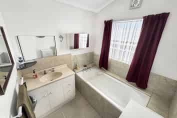 225 Miro Street, Manunui