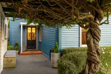 48 Canterbury Street, Lyttelton