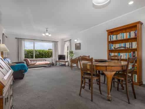 19B Campbell Avenue, Paraparaumu