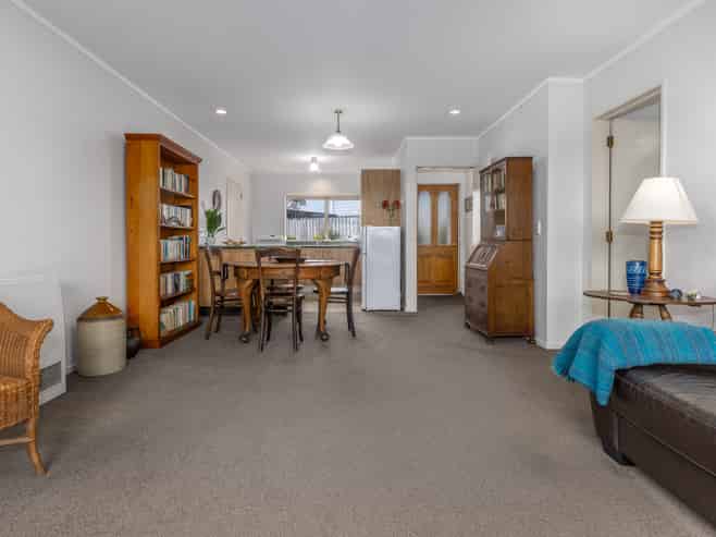 19B Campbell Avenue, Paraparaumu