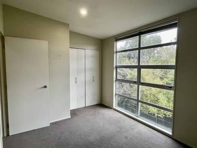 8/440 Barbadoes Street, Edgeware
