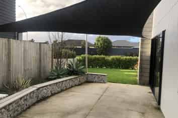 65 Featherstone Drive, Flagstaff