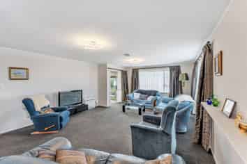 1/3 Rata Place, Glenwood