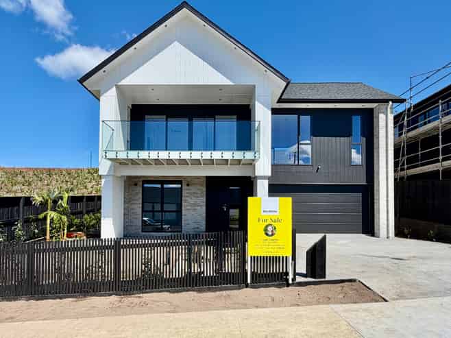 11 Pekanga Road, Millwater