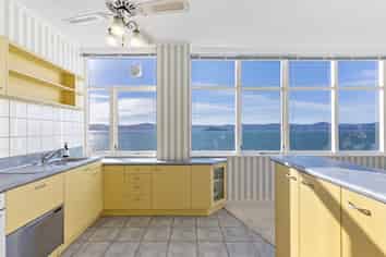 6C/33 Rimu Street, Eastbourne