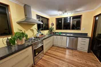 14 Te Rauparaha Street, Otaki