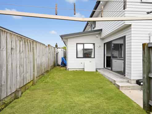 24A Hogan Street, Hamilton East