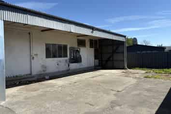For lease - industrial warehouse - Omahu Road