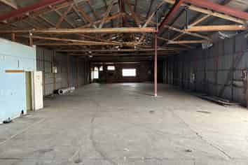 Industrial warehouse for lease – 1123 Omahu Road