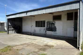 For lease - industrial warehouse - Omahu Road
