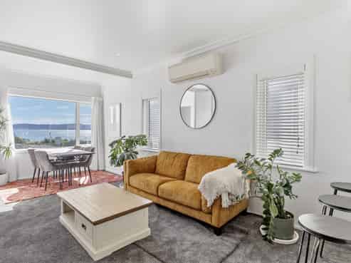 765 Marine Drive, Eastbourne