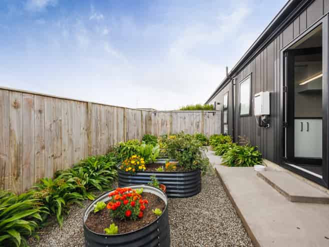 4 Sardinia Grove, Fitzherbert