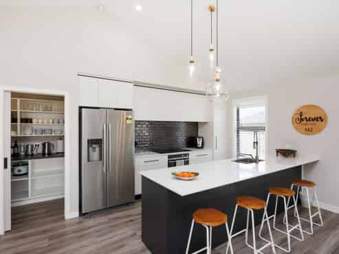 4 Sardinia Grove, Fitzherbert