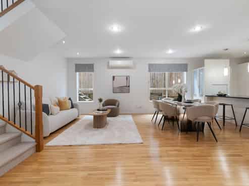 17 Lucca Crescent, Flat Bush