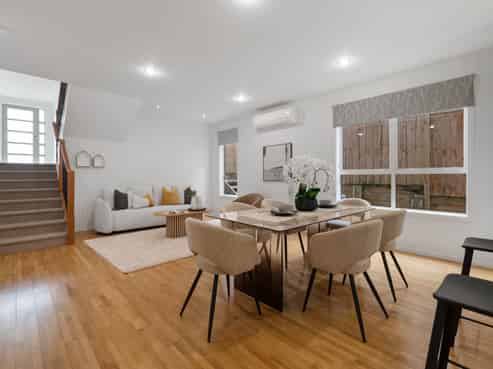 17 Lucca Crescent, Flat Bush