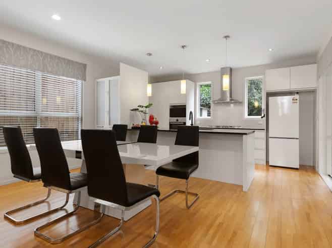 17 Lucca Crescent, Flat Bush