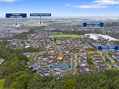 17 Lucca Crescent, Flat Bush