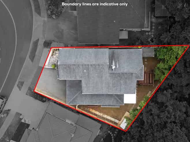 17 Lucca Crescent, Flat Bush