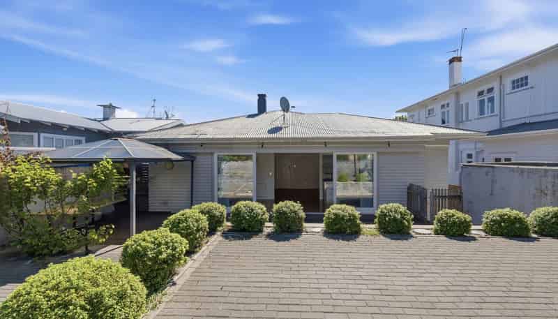 4 Woodford Road, Mount Eden