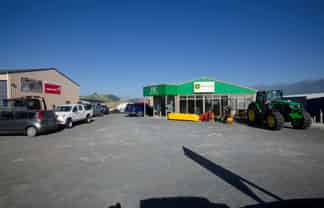 Tenanted SH1 Commercial Investments