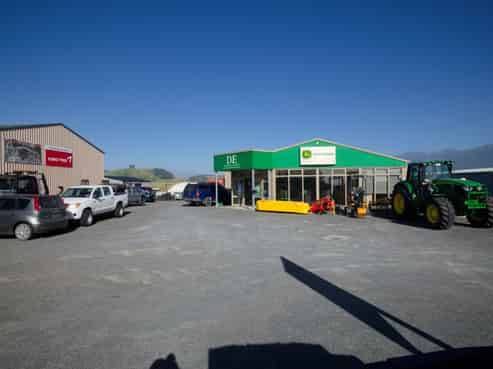 Tenanted SH1 Commercial Investments