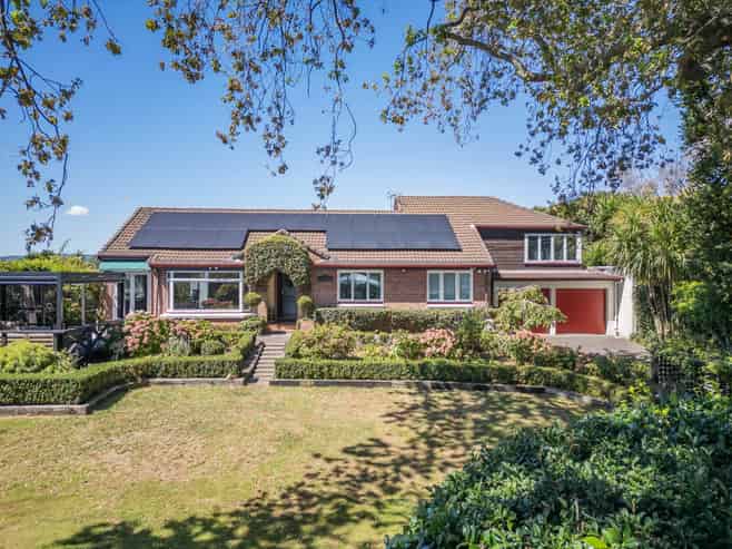 40 Youngs Road, Papakura