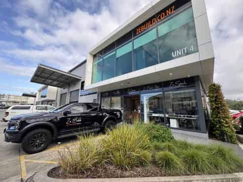 Foundry Road warehouse with office