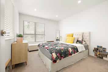 6E Taratoa Street, Point England