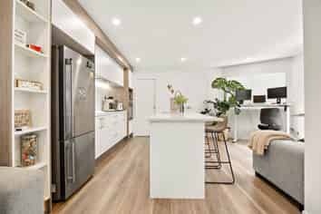 6E Taratoa Street, Point England