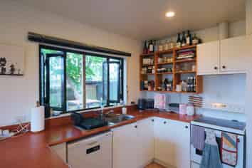 2/202 Taharepa Road, Tauhara