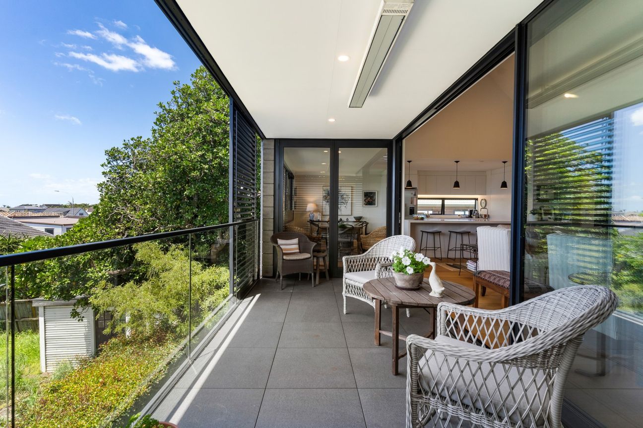 Architectural Air Meets Coastal Calm - Widok 3