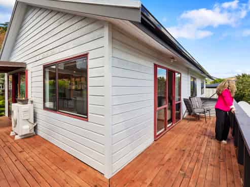 63 Meander Drive, Welcome Bay