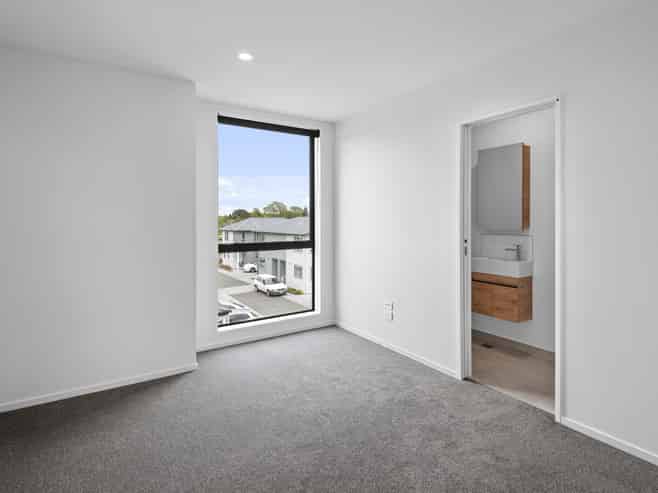 1/12 Tonga Place , Riccarton