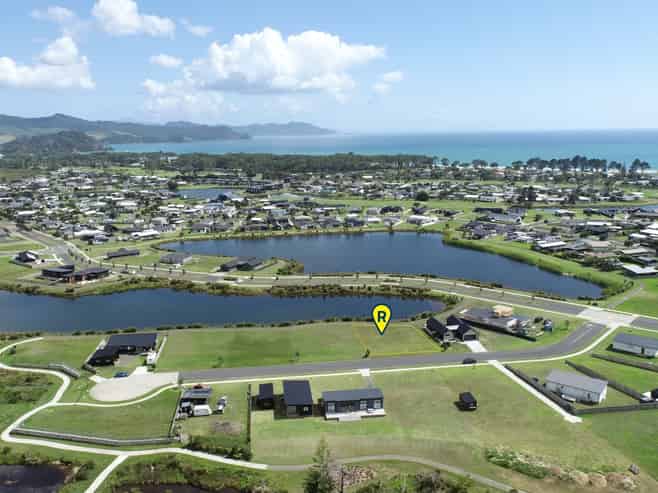 106 Takapu Close, Matarangi