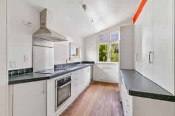 16 Liverpool Street, Levin