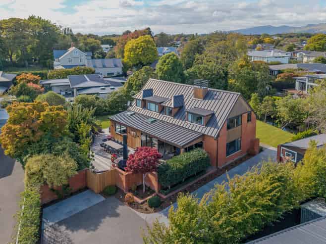 66 Straven Road, Fendalton