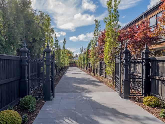 66 Straven Road, Fendalton