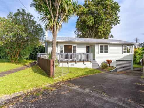11 Mountfort Street, Manurewa