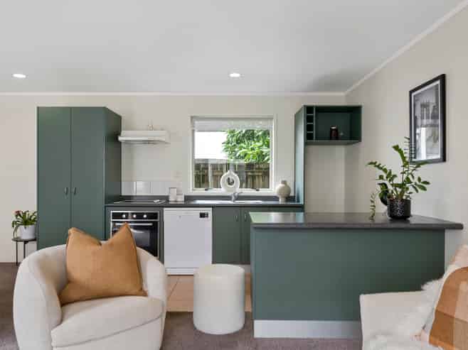 16/8 Rendall Place, Auckland Central