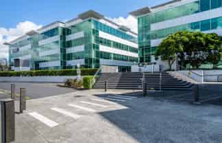 Quality Business Park Office