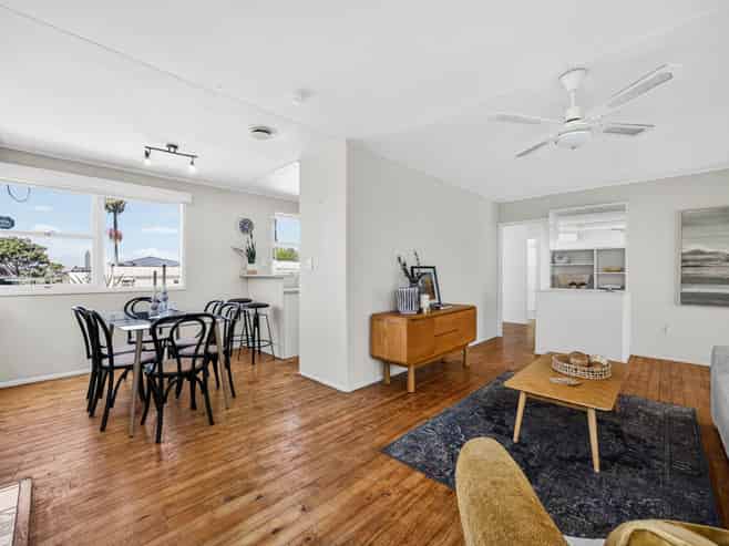 105 Sunrise Avenue, Mairangi Bay