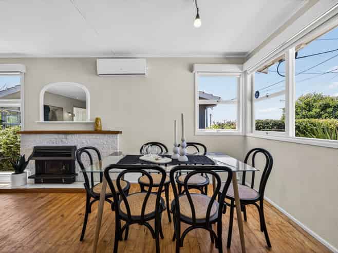 105 Sunrise Avenue, Mairangi Bay