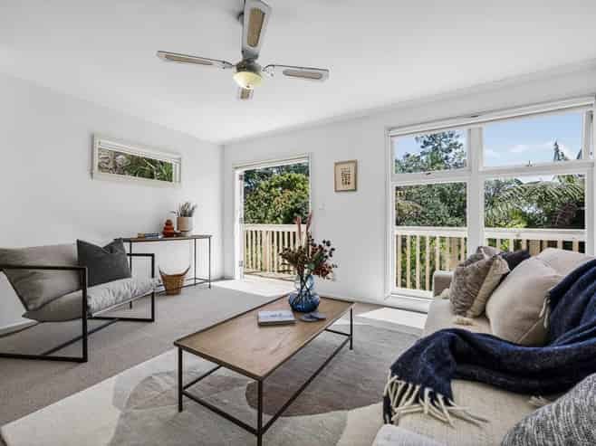 105 Sunrise Avenue, Mairangi Bay