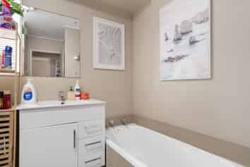 27a Ruby Place, Pukehangi