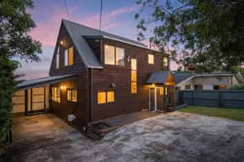 1114 Scenic Drive North, Swanson