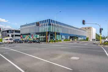 Premium 646sqm Fully Fitted Corner Office