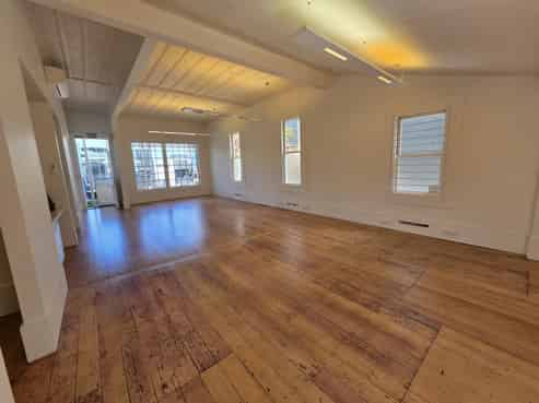 Motivated landlord – welcoming serious offers