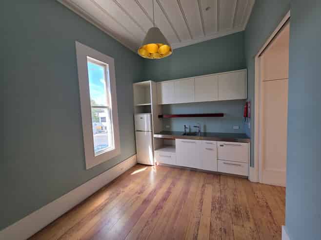 Motivated landlord – welcoming serious offers